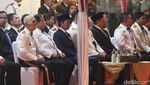 Defile Tiga Matra TNI Ramaikan Parade Senja