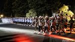 Defile Tiga Matra TNI Ramaikan Parade Senja