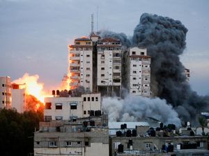 Israel Kepung Total Gaza, Pasokan Listrik-Makanan Diputus!