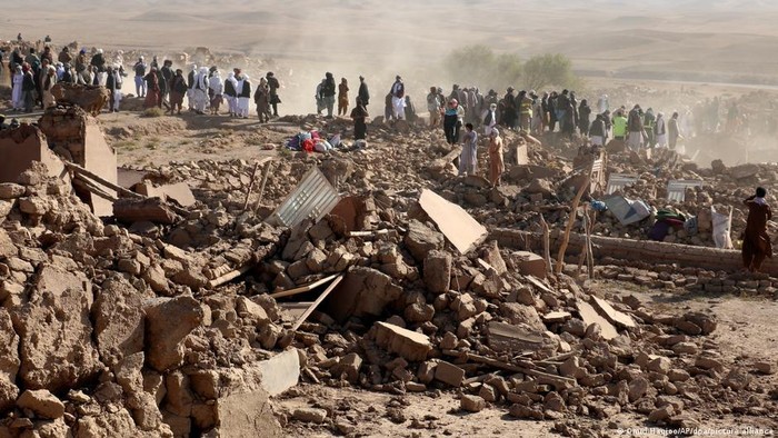 Gempa Afganistan: Lebih dari 2.000 Orang Tewas, Warga Tunggu Bantuan