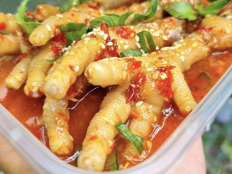 Huah! 20 Ceker Mercon yang Pedasnya Nampol