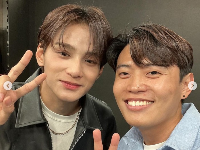 Jang Hansol berfoto dengan Zayyan XODIAC dan personel StarBe