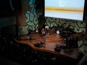 Juicy Luicy Bikin Melbourne Galau di Panggung Perdana