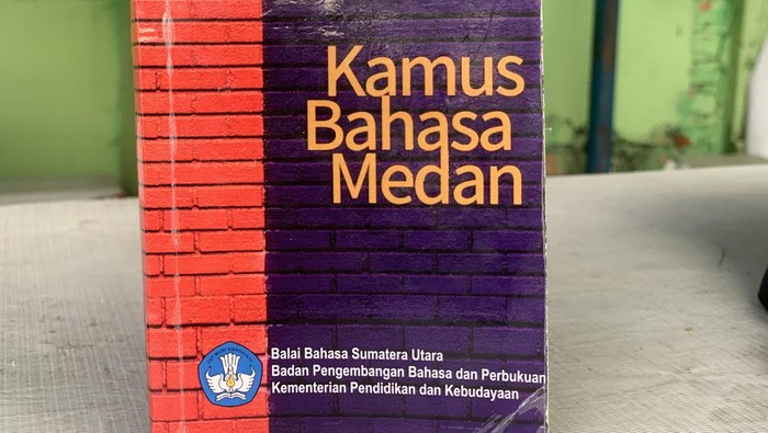 Kamus Bahasa Medan. (Raja Malo Sinaga/detikSumut)