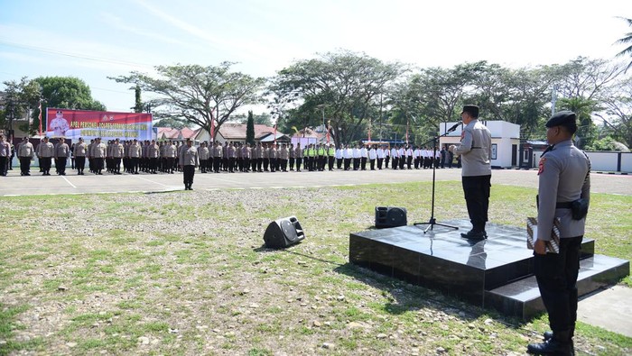 Kapolda Maluku, Irjen Lotharia Latif, (dok.ist)