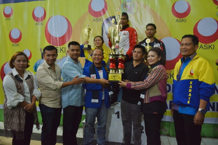 Kejuaraan Daerah Akademi Seni Bela Diri Karate Indonesia (Kejurda ASKI) Sumatera Utara tahun 2023 resmi berakhir, pada Sabtu (7/10) di GOR Sidikalang