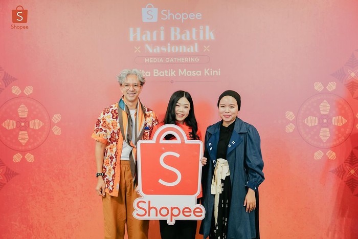 Komitmen Shopee Bantu UMKM Batik Ekspor ke Pasar Global