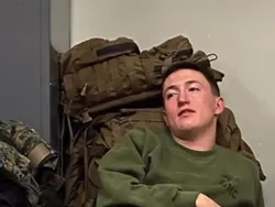 Kumpulan Objek Foto yang Harus Dilihat Lebih Teliti