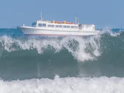 Kumpulan Objek Foto yang Harus Dilihat Lebih Teliti