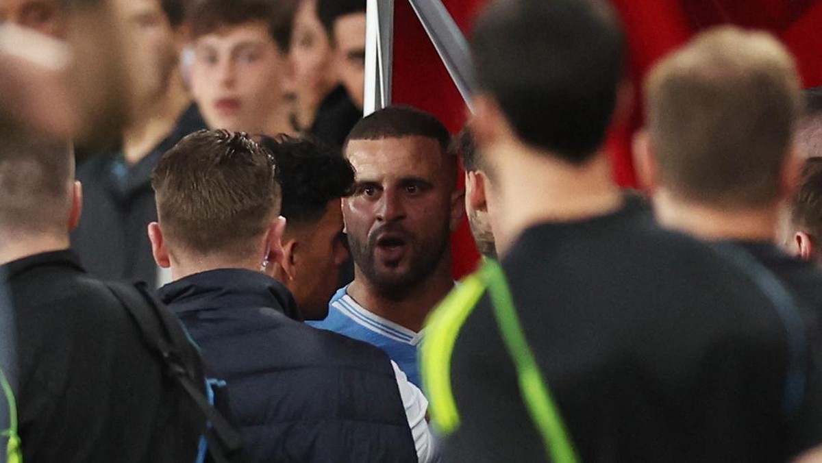Momen Kyle Walker ribut usai laga Arsenal vs Manchester City, 8 Oktober 2023. (Foto: REUTERS/DAVID KLEIN)