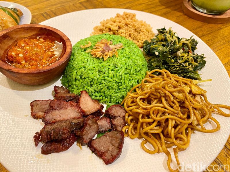 La Moringa: Menu Serba Daun Kelor yang Enak Ada di Restoran Nyaman Ini