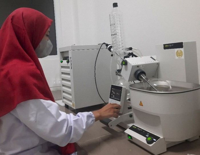 Mahasiswa Unesa Teliti Kerang Darah Sebagai Obat Hipertensi