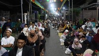 Arsjad menyebutkan, peringatan Maulid Nabi bukan sekadar perayaan, namun juga menjadi momentum untuk mengekspresikan rasa cinta kepada Rasullulah. 