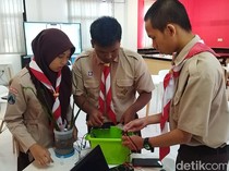 Ngalam Mbois: Pelajar SMK Telkom Buat Aplikasi Pelestarian Pesisir Pantai