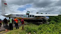 Menurut Kapolres Nduga kecelakaan Pesawat tersebut yang hendak terbang menuju Timika itu disebabkan rem blong.