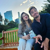 Sudah semakin besar, putri semata wayang Raisa dan Hamish itu kini sudah bisa menjadi fotografer pribadi bagi kedua orangtuanya. Hasilnya, seperti dalam foto yang satu ini. Foto: Instagram/@hamishdw