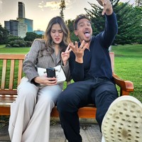 Raisa bersama keluarganya beberapa waktu lalu diketahui bertolak ke Sydney, Australia untuk keperluan pekerjaannya sekaligus liburan. Raisa diketahui menggelar konser di Sydney beberapa hari yang lalu. Foto: Instagram/@hamishdw