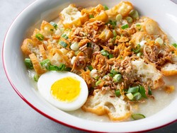 Resep Bubur Ayam yang Gurih Cocok Buat Sarapan