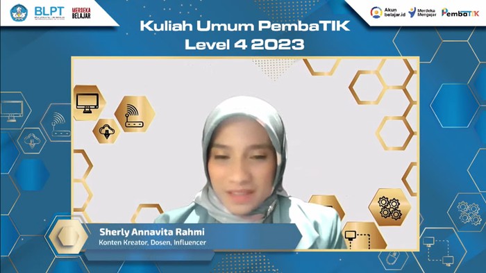 Sherly Annavita Rahmi sampaikan 5 tips public speaking pada guru dalam Kuliah Umum Pembatik Level 4 2023