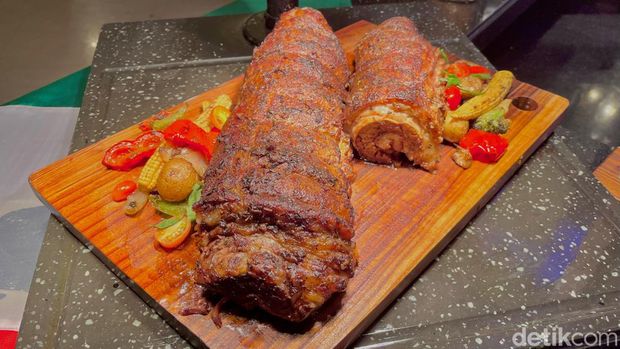 Taste of Italy: Roast & Grill di The Trans Hotel.