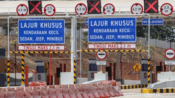 Tol Serpong-Cinere bakal beroperasi penuh dalam waktu dekat. Tol tersebut bisa menjadi akses bagi masyarakat ke berbagai tujuan, mulai dari Bandara Soekarno-Hatta sampai Tol Jagorawi.
