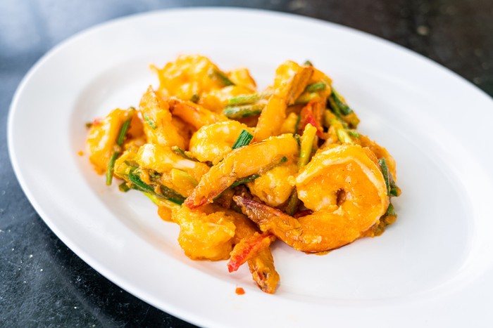 Udang Telur Asin hingga Pink Sour Squash, Suguhan Istimewa dari Harris Bekasi
