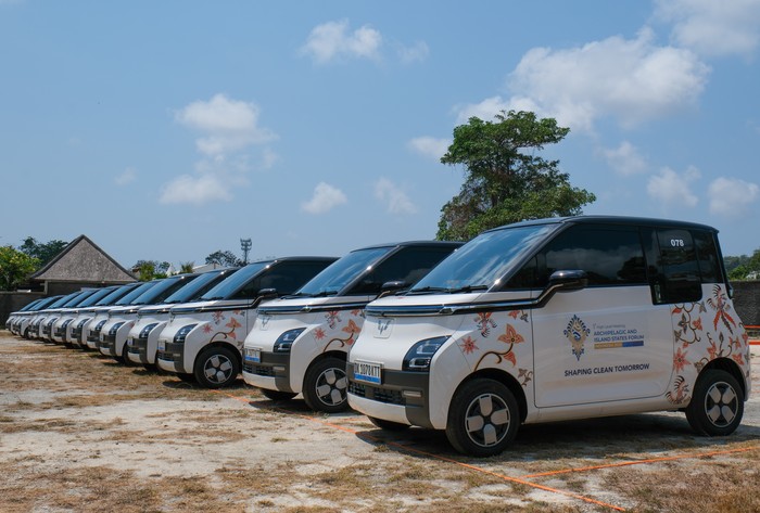 Wuling Air ev untuk KTT AIS 2023.