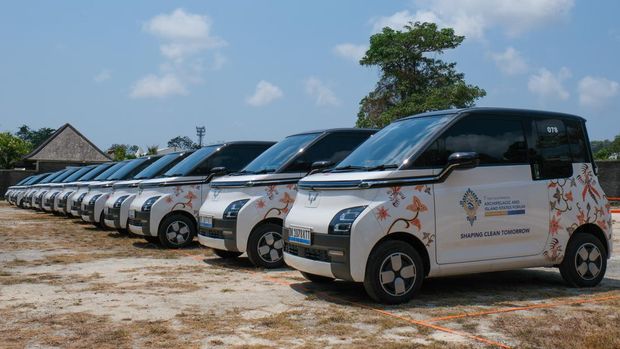 Wuling Air ev untuk KTT AIS 2023.