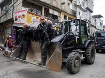 Ngeri! Mayat Bergelimpangan dalam Penggerebekan Geng Narkoba di Brasil