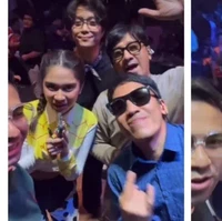 Dalam foto-foto yang dibagikan terlihat Azizah cosplay jadi karakter Jessie dalam film Toy Story. Rambutnya pun tampak dikepang dua khas karakter Jessie. Foto: Instagram