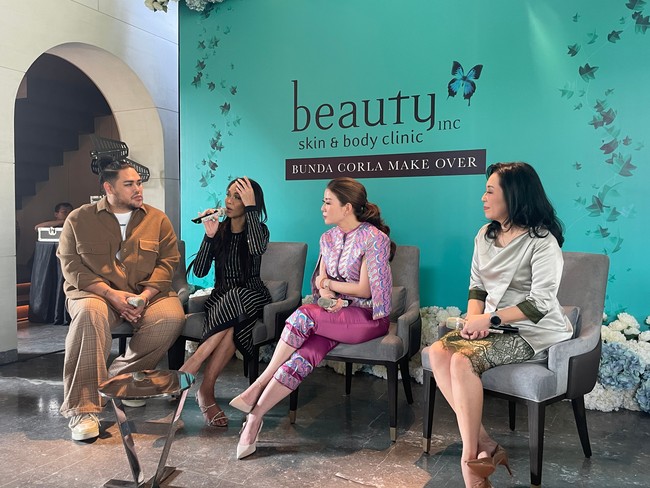 Wanita berdarah Minang itu pun mengakui bahwa ia kadang kurang percaya diri dengan bentuk wajah. Apalagi wanita dengan lebih dari 5,4 juta follower di Instagram itu sering tampil dalam siaran live sehingga merasa perlu tampil lebih menawan. Foto: Rahmi Anjani/Wolipop