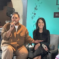 Sempat ingin melakukan operasi di Korea, ia akhirnya memilih menjalani prosedur untuk wajah lebih muda di Jakarta atas saran sahabatnya, Ivan Gunawan. Foto: Rahmi Anjani/Wolipop