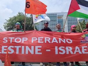 Buruh Demo di Depan Kedubes AS, Desak Hentikan Perang Palestina-Israel