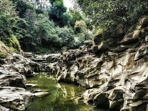 Terpesona Kedung Cinet, Grand Canyon Mini dari Jombang