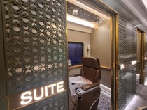 Mengintip Kereta Suite Class Compartment, Kelas Teratas KA