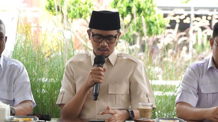 Ketua DPC Partai Gerindra Bukittinggi, Erman Safar