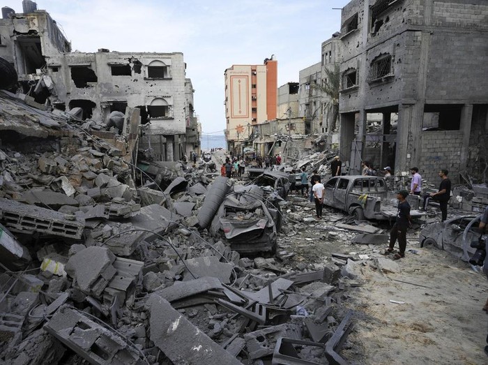 Serangan udara militer Israel mengakibatkan kerusakan di wilayah Gaza. Begini kondisi Gaza usai diserang Israel pada Sabtu (7/10/2023) lalu.