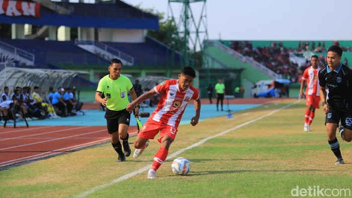 Laga Deltras FC vs Persela
