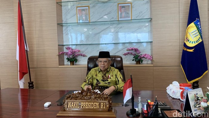 Maruf Amin berkantor di Papua