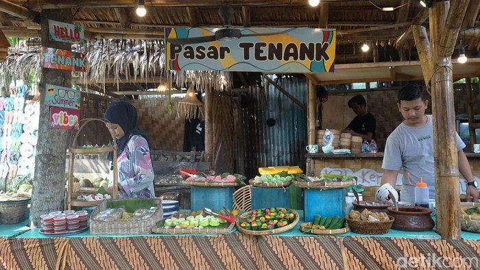 Pasar Tenank di Medan