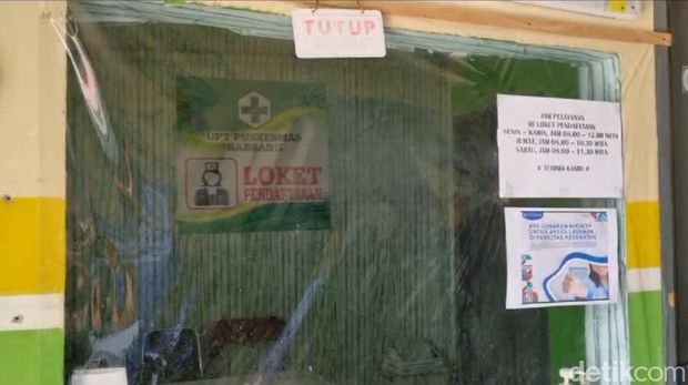 Pelayanan di Puskesmas Sabbang, Luwu Utara ditutup imbas nakes honorer mogok kerja.