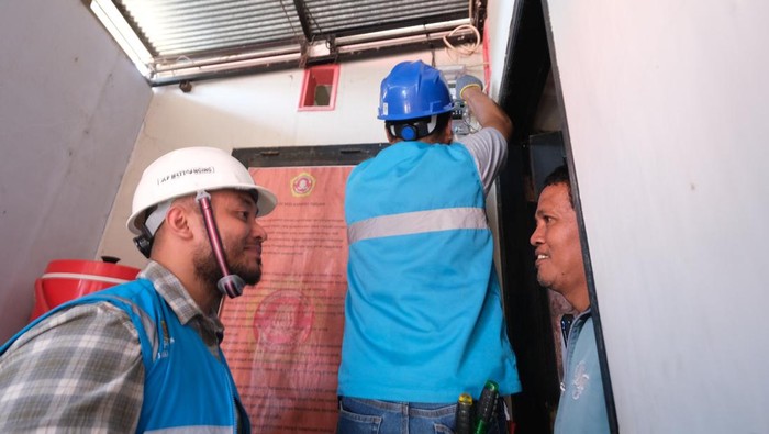 Pemasangan Smart Meter AMI