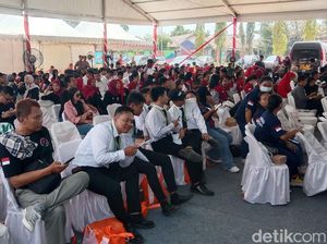 Menaker Wanti-wanti Calon TKI Indramayu Tempuh Proses Legal