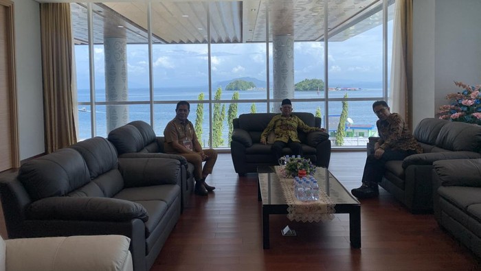 Ruang kerja Maruf Amin saat berkantor di Gedung Kantor Gubernur Papua