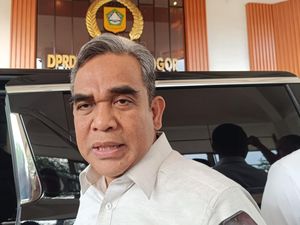 Muzani Tantang Hasto Buktikan Isu Kartu Truf Ketum Dipegang