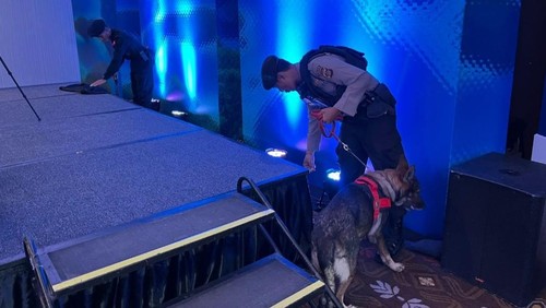 Polda Bali lakukan sterilisasi bom di BNDDCC Nusa Dua.