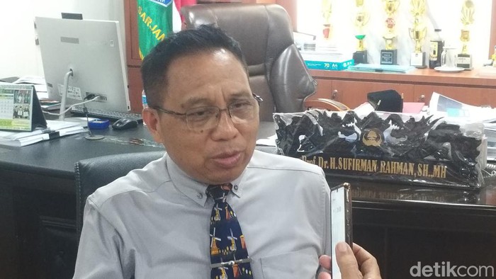 Plt Rektor UMI Makassar Prof Sufirman Rahman.