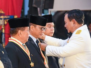 Yandri Susanto: Persatuan Kunci Utama Wujudkan Indonesia Emas 2045