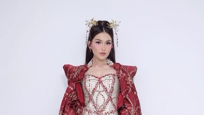 8 Potret Ayu Ting Ting Tampil Beda Bak Gadis Tionghoa, Cantik Memesona