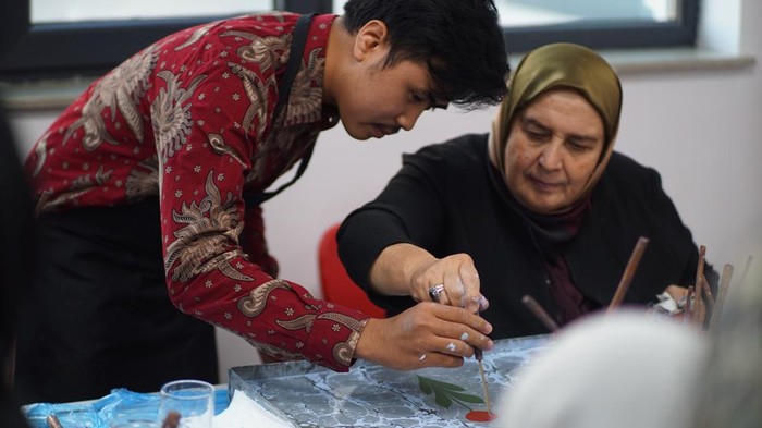 Batik X Ebru 2023 sebagai upaya diplomasi budaya dengan negara Turki